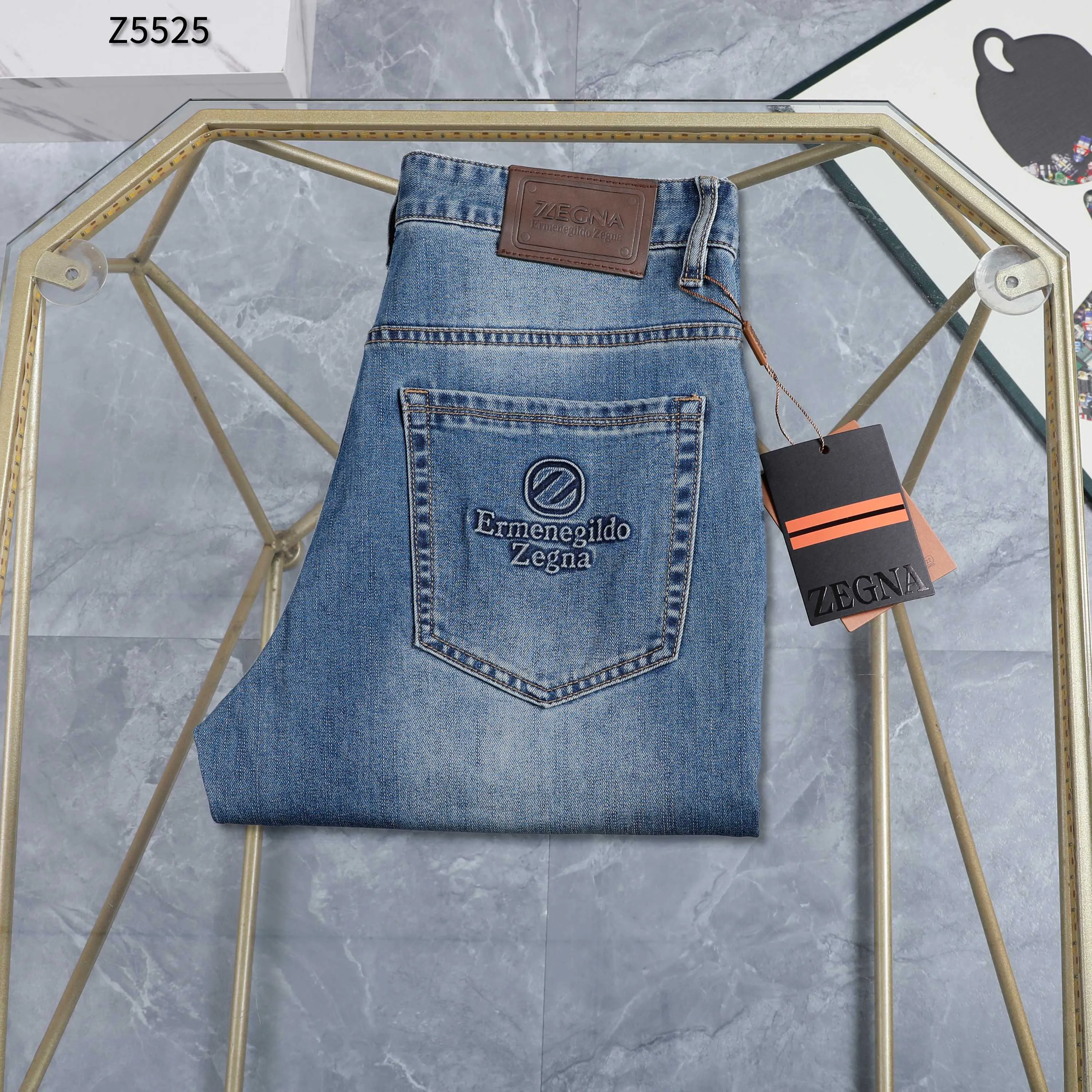 / ：Z 5525 Size：29 42 ： ， ， ， 。